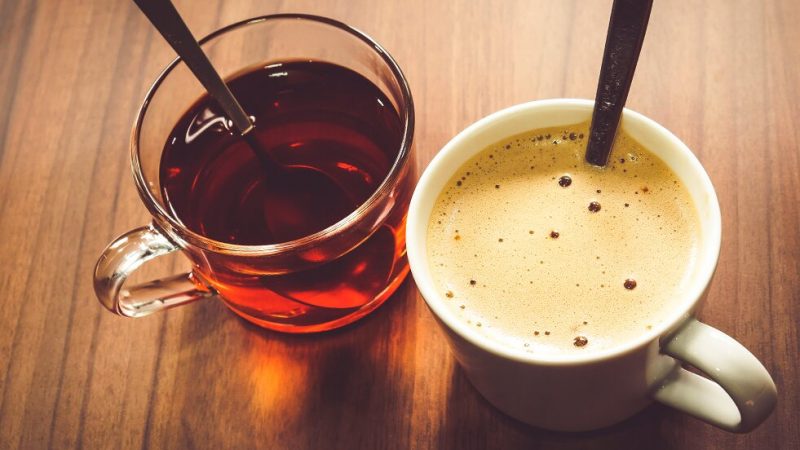 As empresas de chá e café vencem 24 setores e fazem o maior corte nos atrasos de entrega devido ao COVID-19