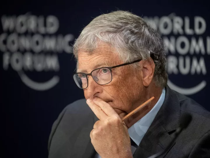 Bill Gates quer doar fortuna até sair da lista da Forbes