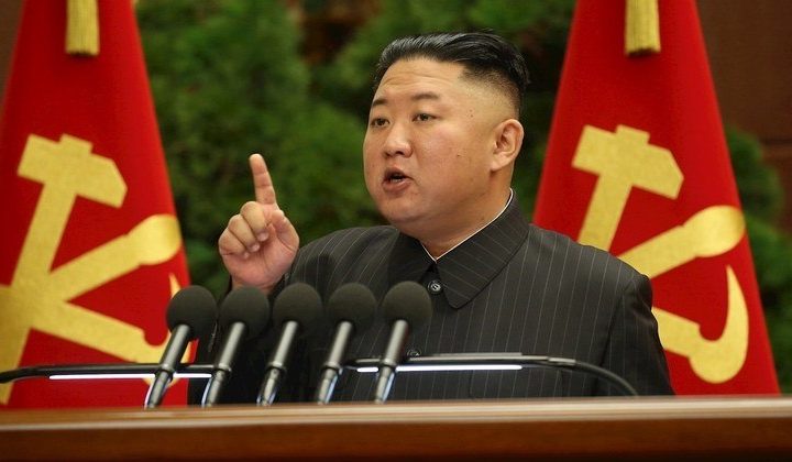 Kim Jong diz estar pronto para usar forças nucleares se for confrontado