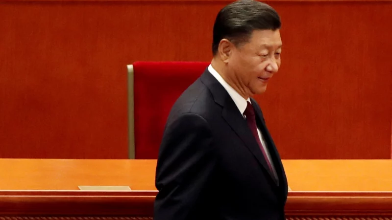 Xi Jinping pede unidade em rara visita a Xinjiang, antes inquieta